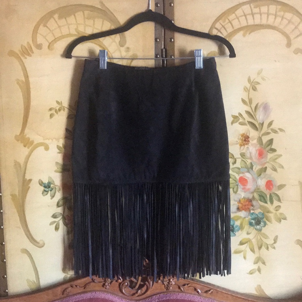 SOLD🌛Vintage Style Black Leather Fringe Skirt🌜